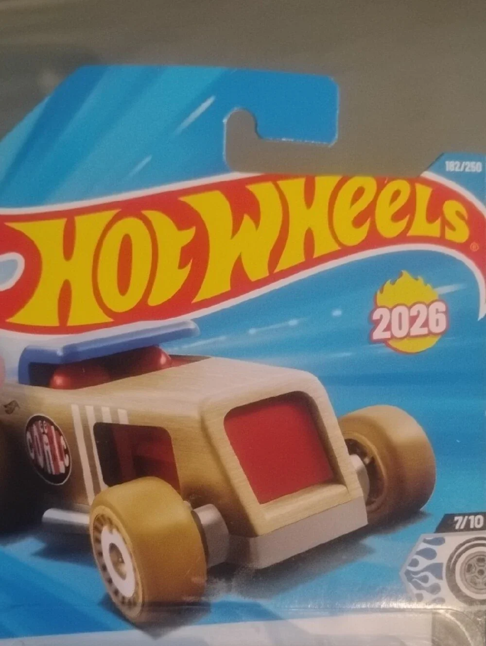 Mattel Hot Wheels Chop 'N Bloc Beige and Red Toy Car